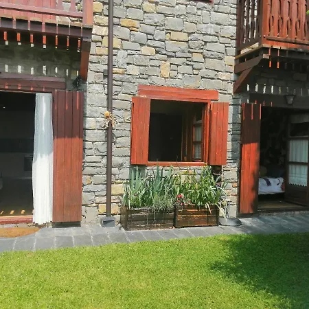Con Jardin Privado Y Acogedor Puig Falco 2 Apartment *