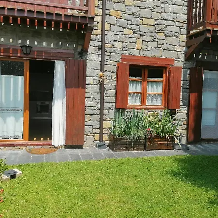 Con Jardin Privado Y Acogedor Puig Falco 2 Apartment